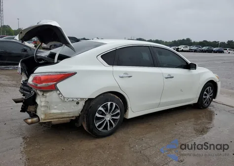 2015 Nissan Altima 2.5 z USA, uszkodzony, nr VIN 1N4AL3AP8FN347280